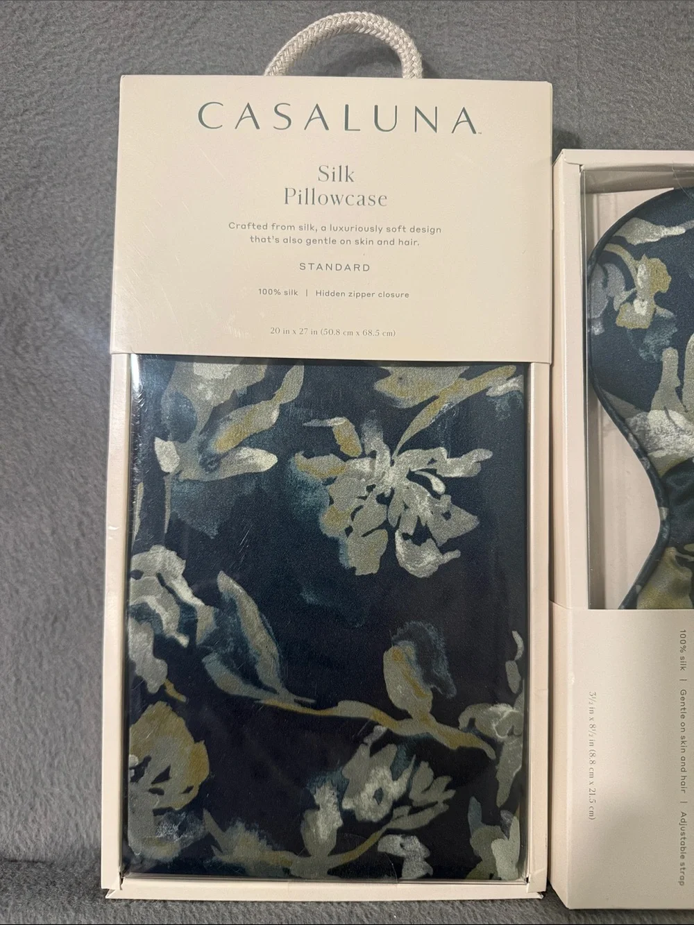 Casaluna - Blurred Floral Silk Pillowcase and Sleepmask Set